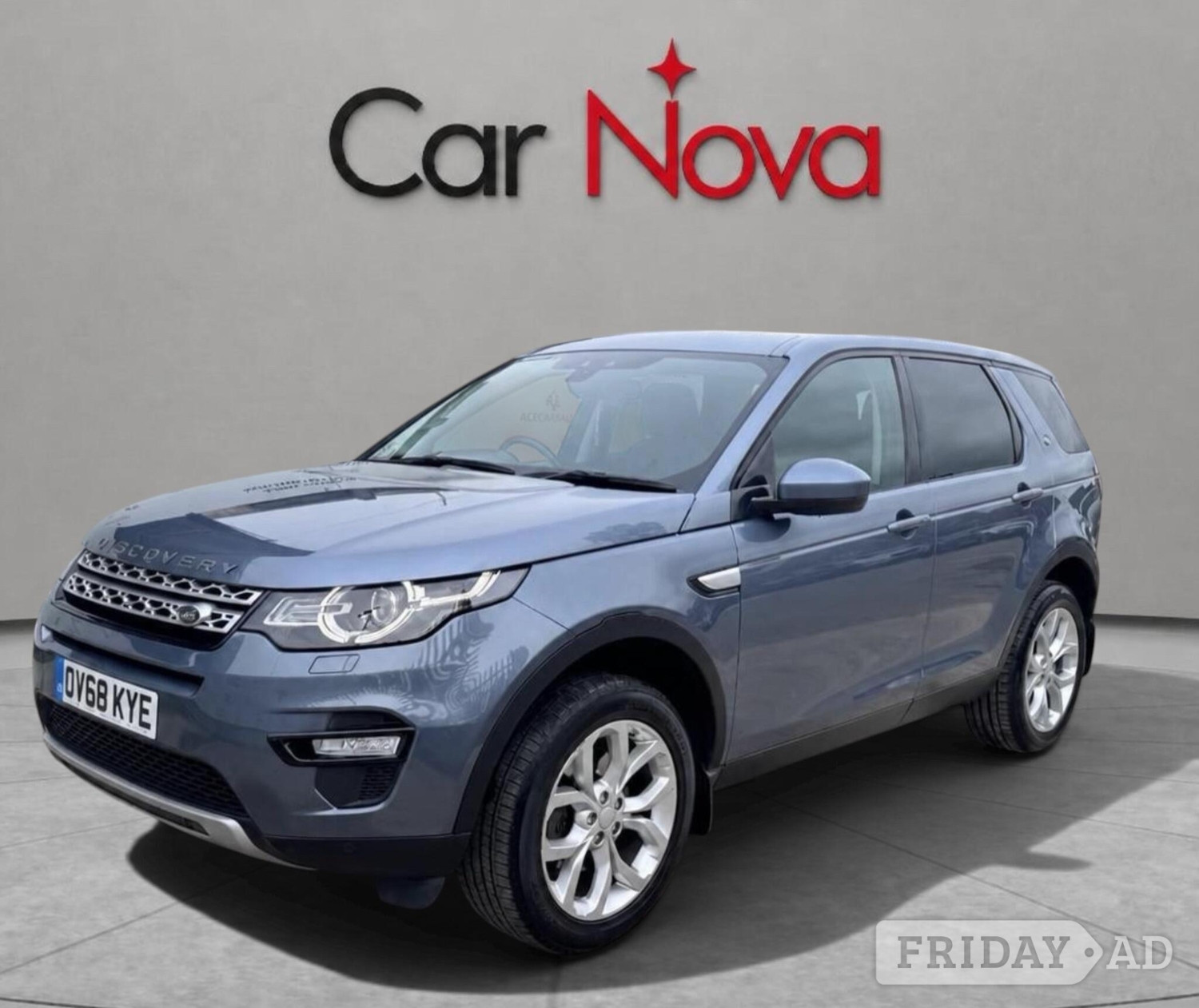 [ berth ]Land Rover Discovery Sport