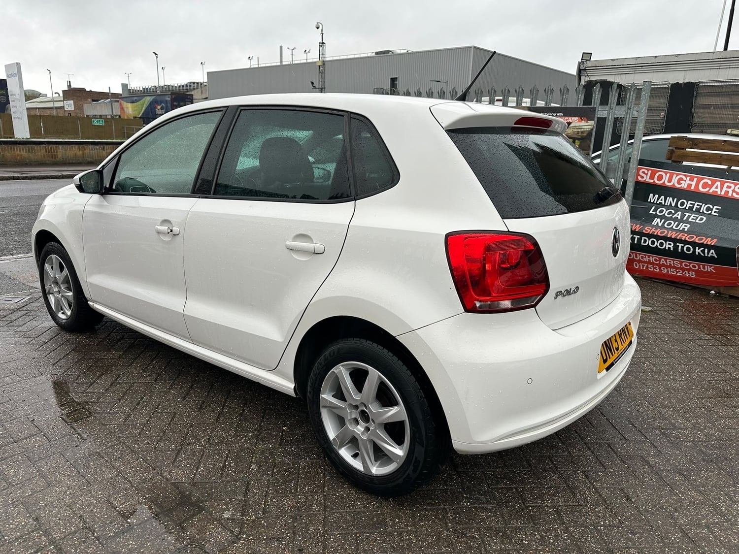 [ berth ]Volkswagen Polo
