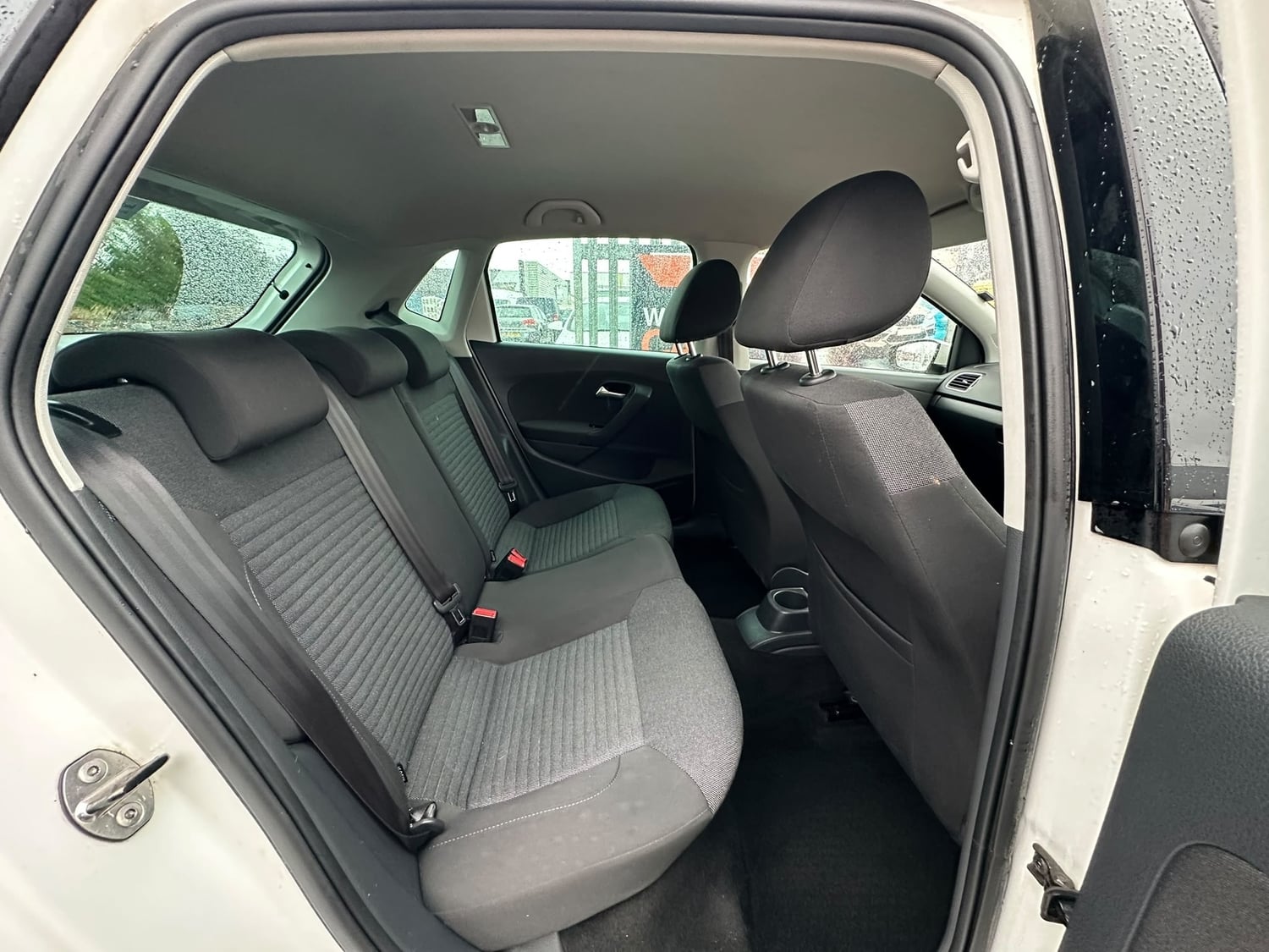 Volkswagen Polo 2013 - Cars