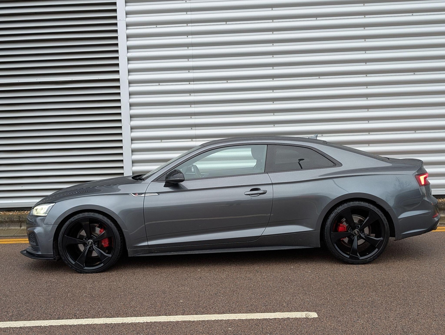 Audi A5 2020 - Cars