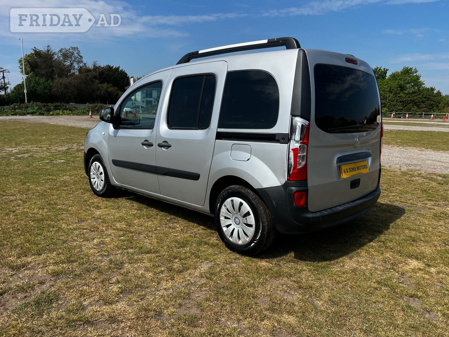 [ berth ]Mercedes-Benz Citan