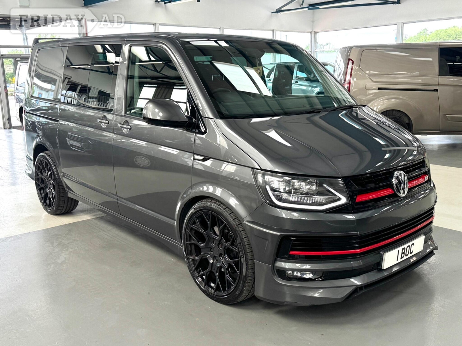 Volkswagen Transporter 2017 in Bolton