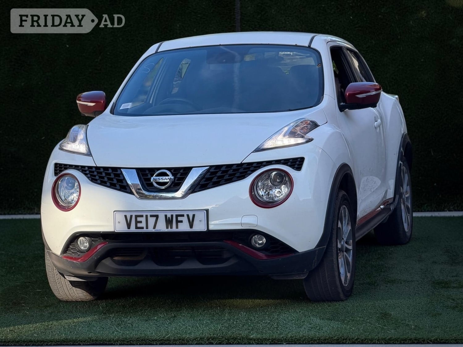 Nissan Juke 2017 - Cars in Staines