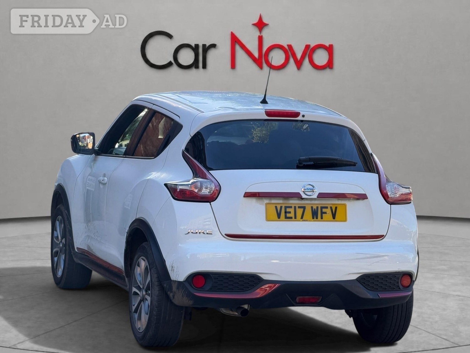 Nissan Juke 2017 - Cars in Staines