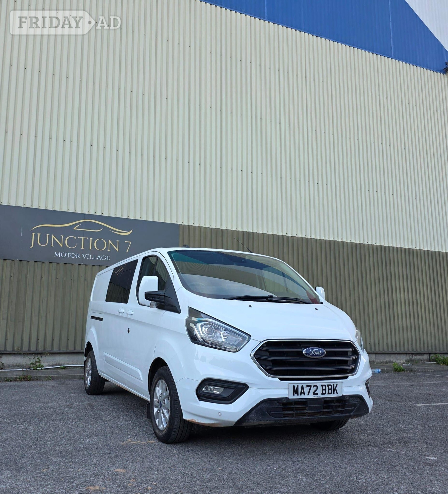 Ford Transit Custom 2022 - Vans & Commercial Vehicles in Accrington