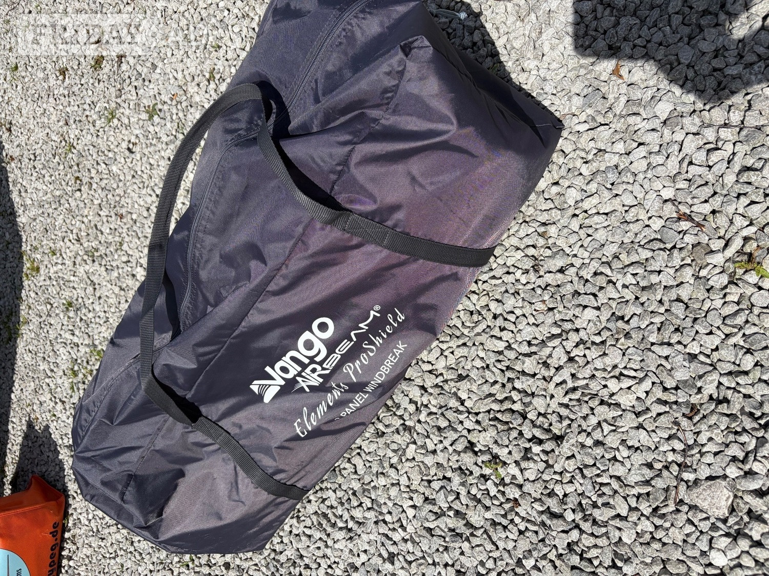 Vango airbeam element proshield 3 panel windbreak