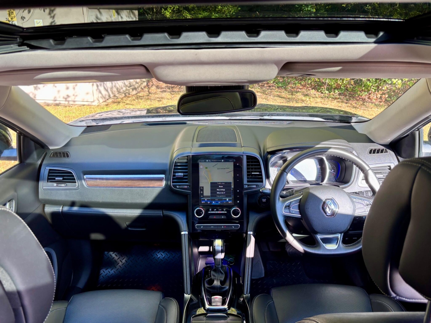 [ berth ]Renault Koleos