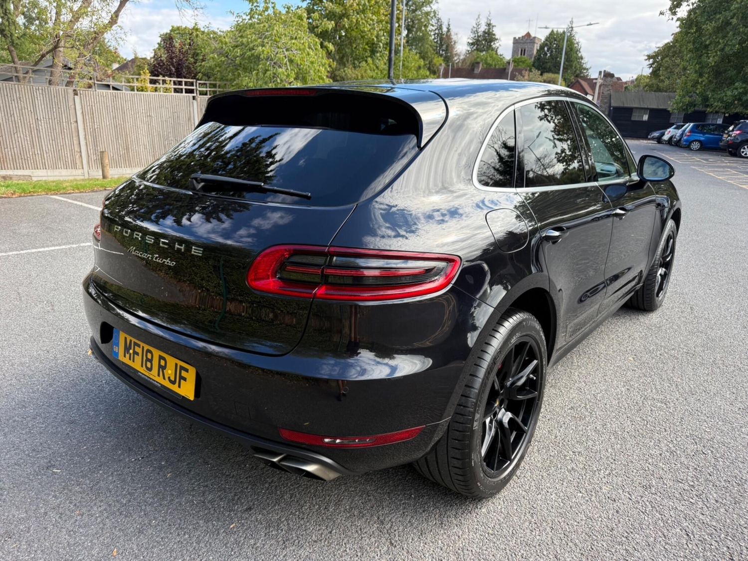 Porsche Macan 2018 - Cars in Hillingdon