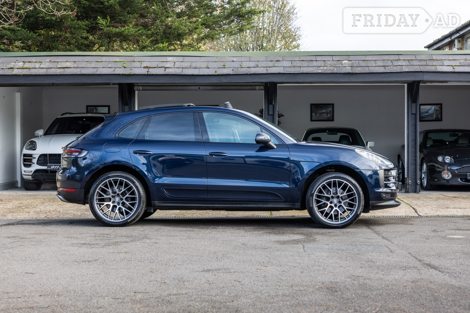 Porsche Macan Bromley