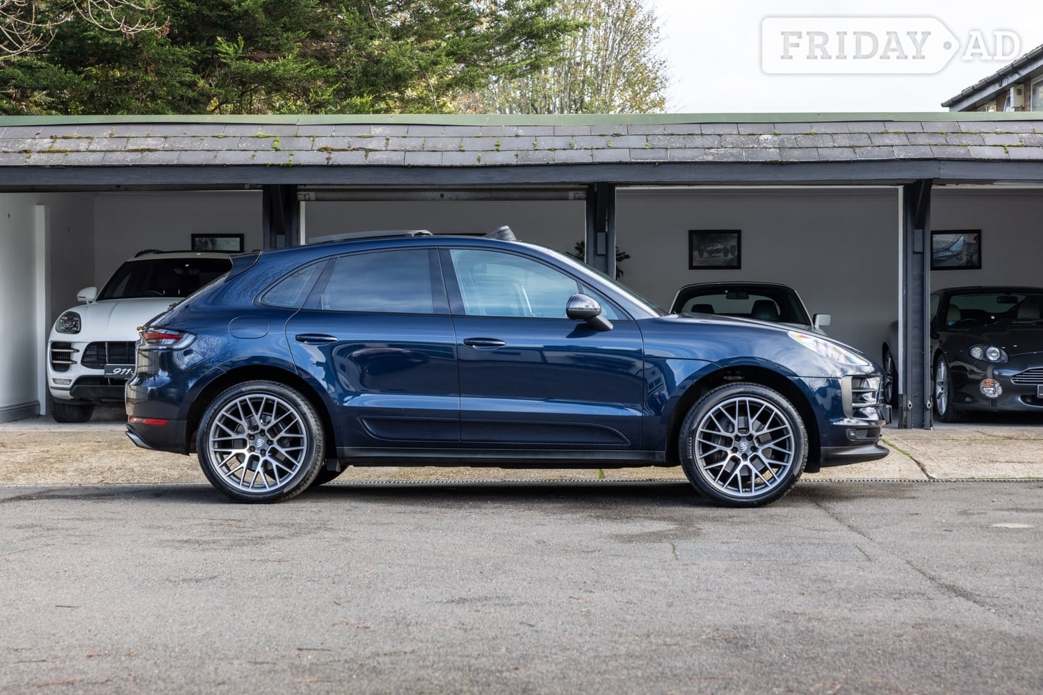 Porsche Macan Bromley