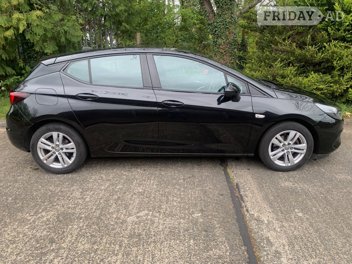 [ berth ]Vauxhall Astra
