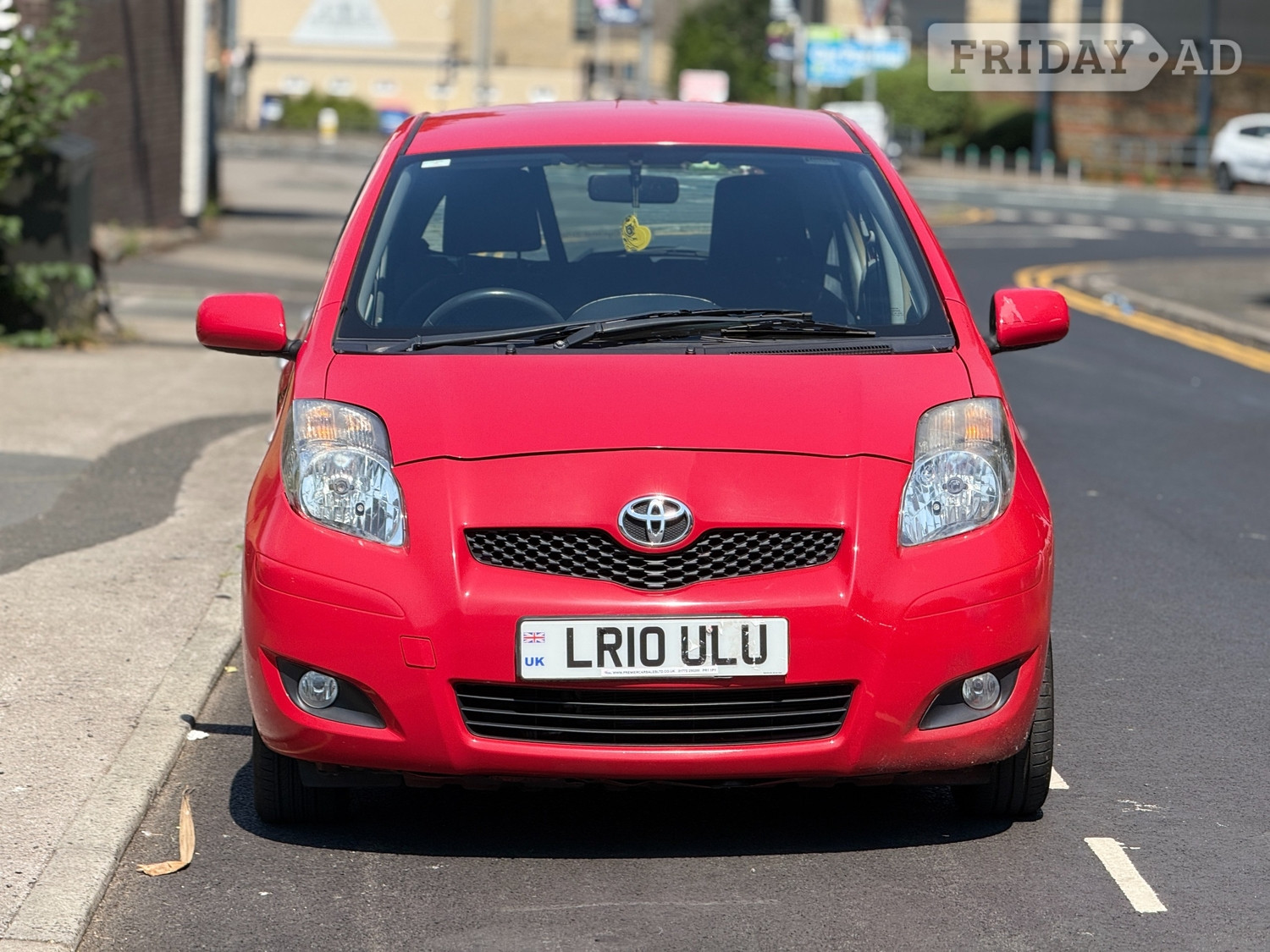 Toyota Yaris Preston