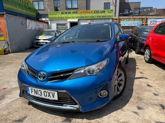 Toyota Auris 2013