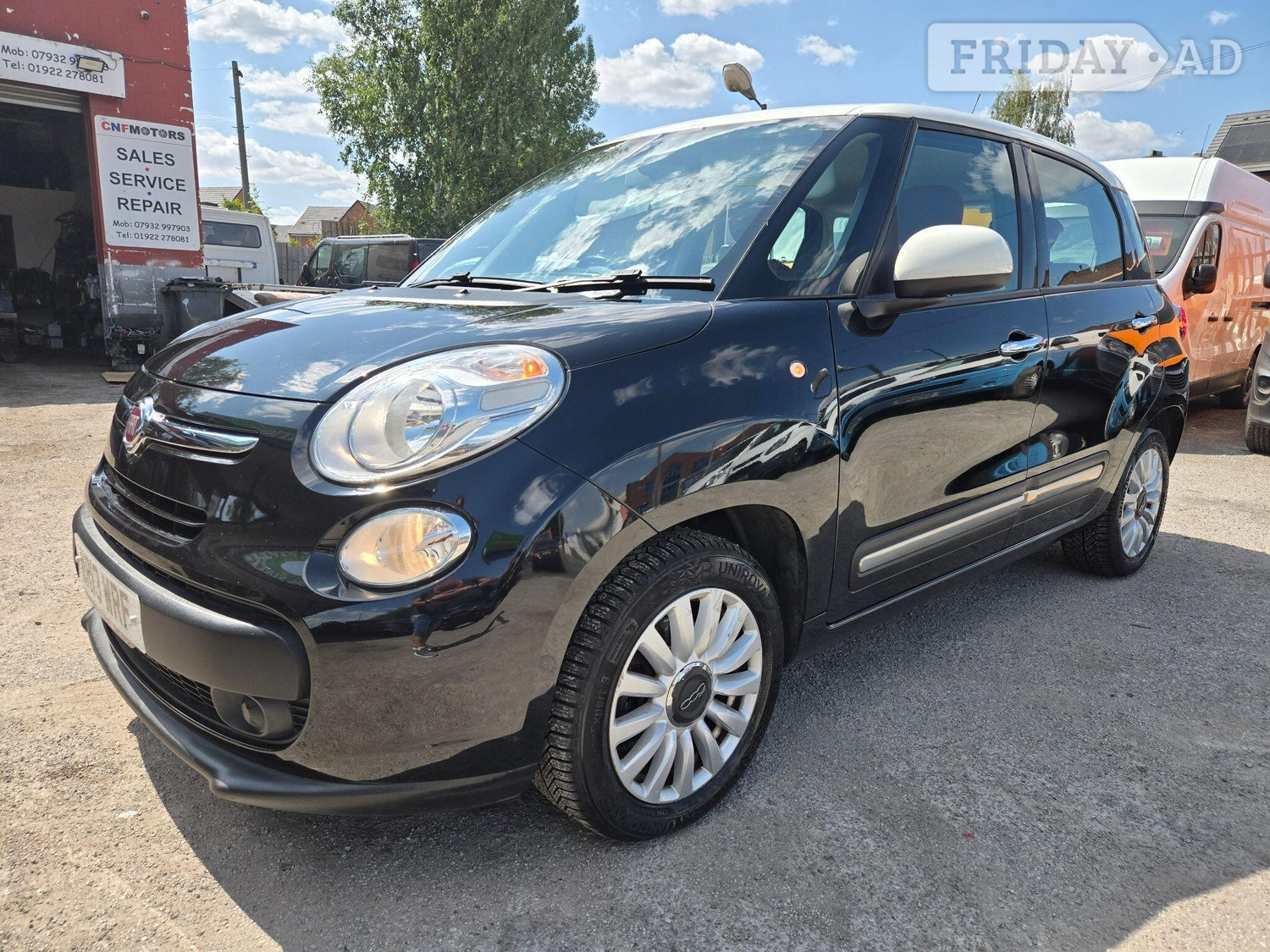 [ berth ]Fiat 500L