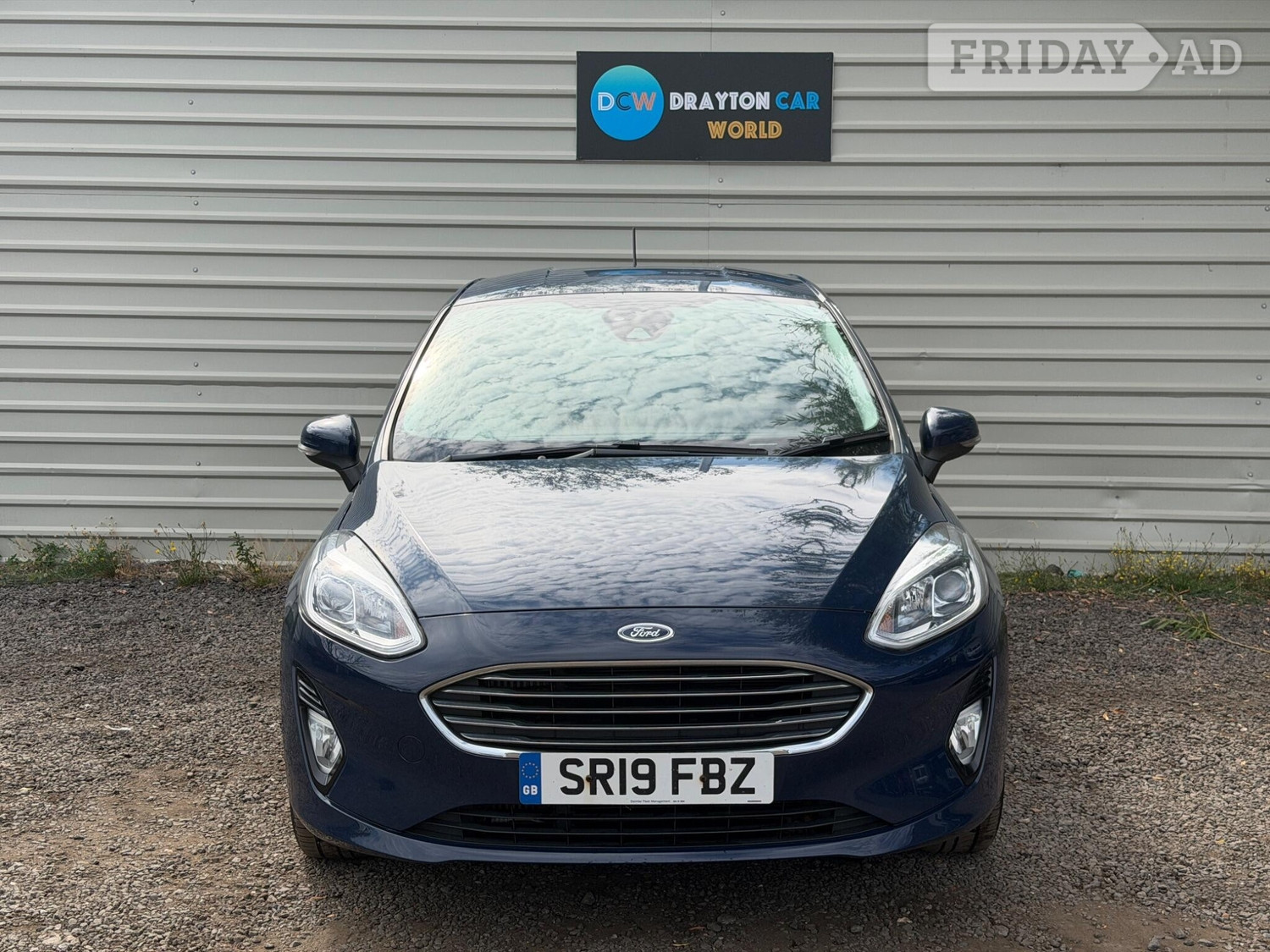 [ berth ]Ford Fiesta