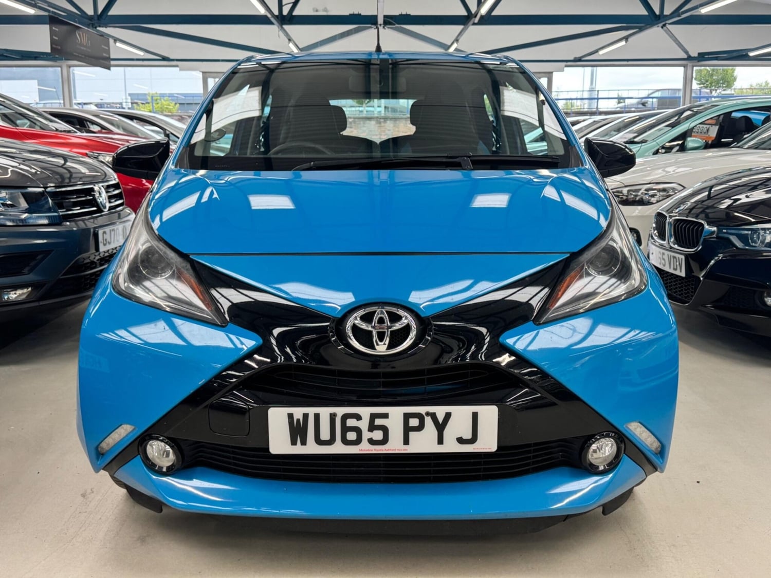 Toyota Aygo 2015 - Cars