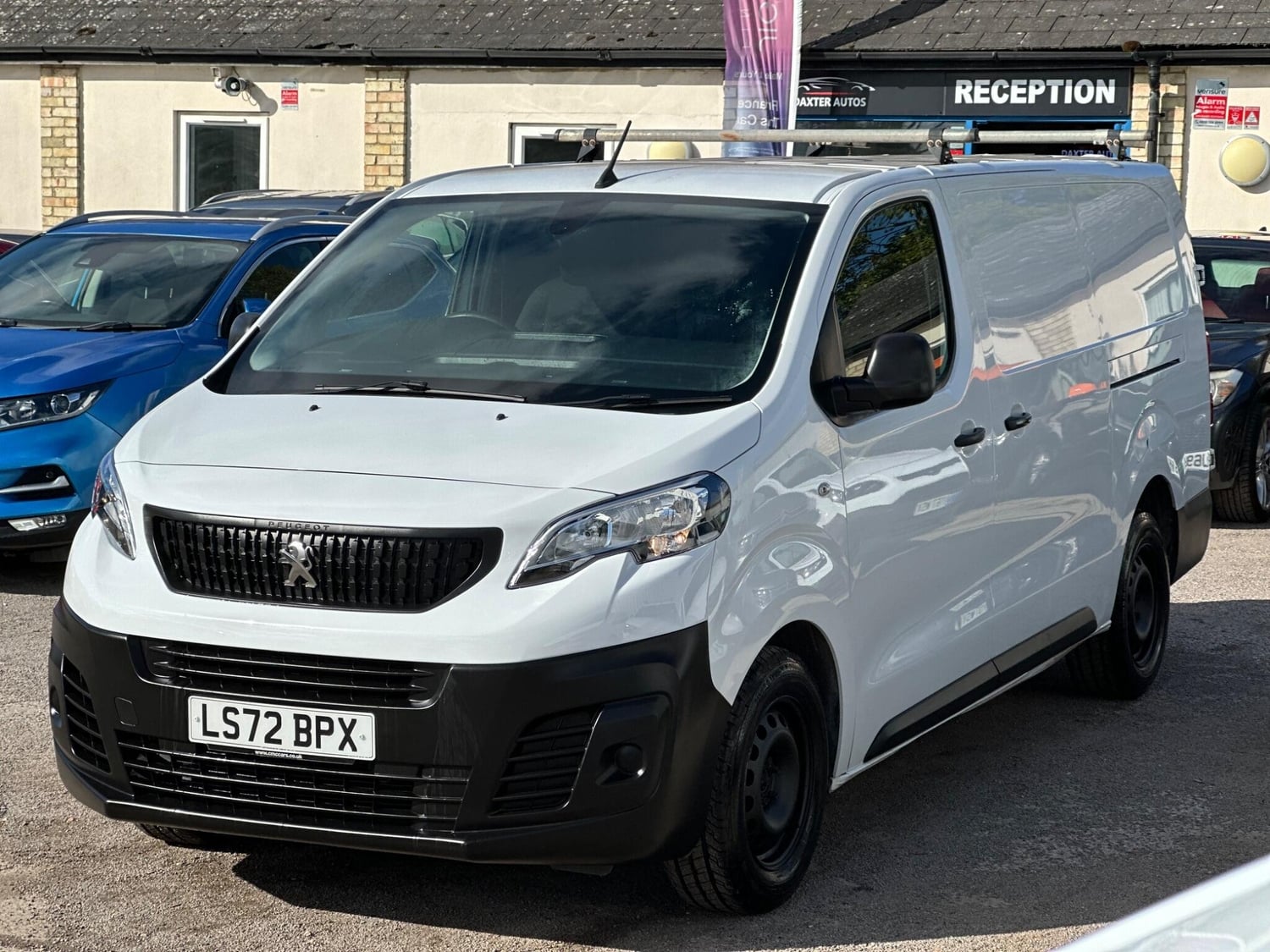 [ berth ]Peugeot Expert