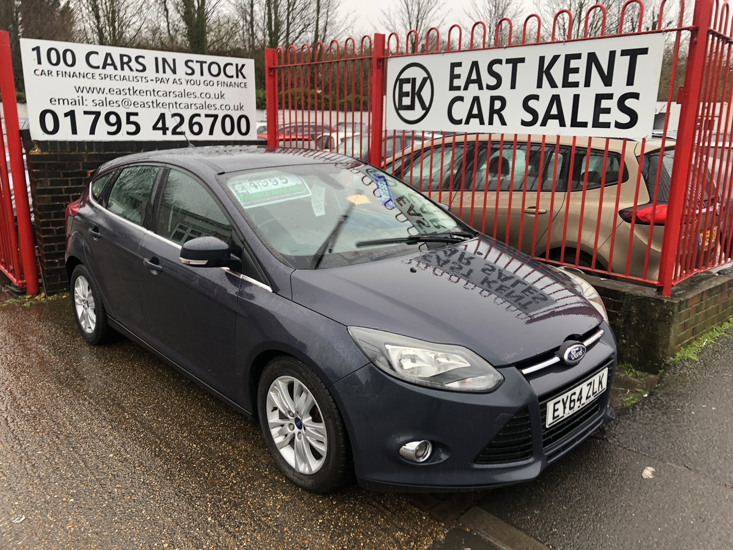 [ berth ]Ford Focus