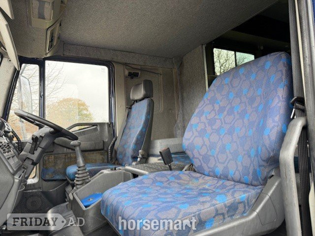 Hayling  Iveco Horsebox - Trailers & Horseboxes in Banbury