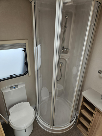 Elddis Avante GTS 482 2017