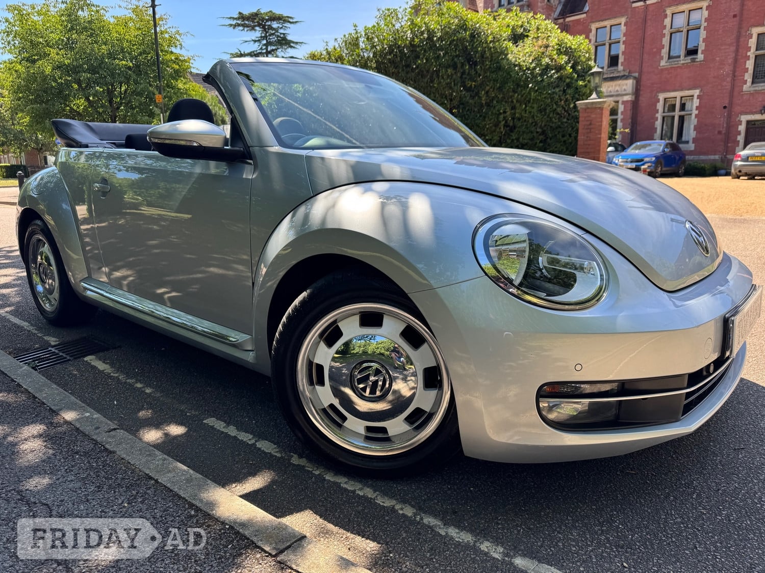 Volkswagen Beetle 2013 in Horsham