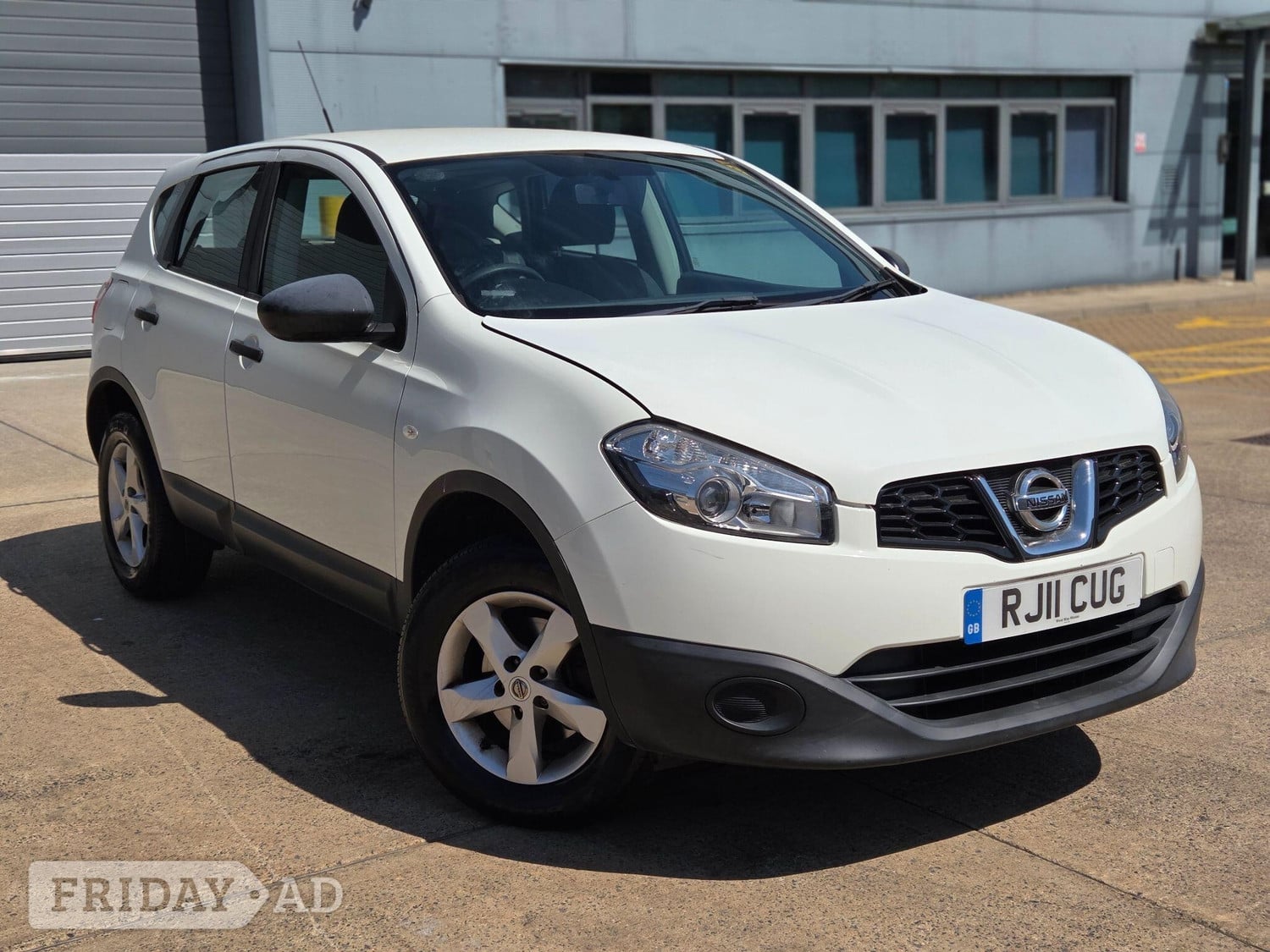 Nissan Qashqai 2011 - Cars