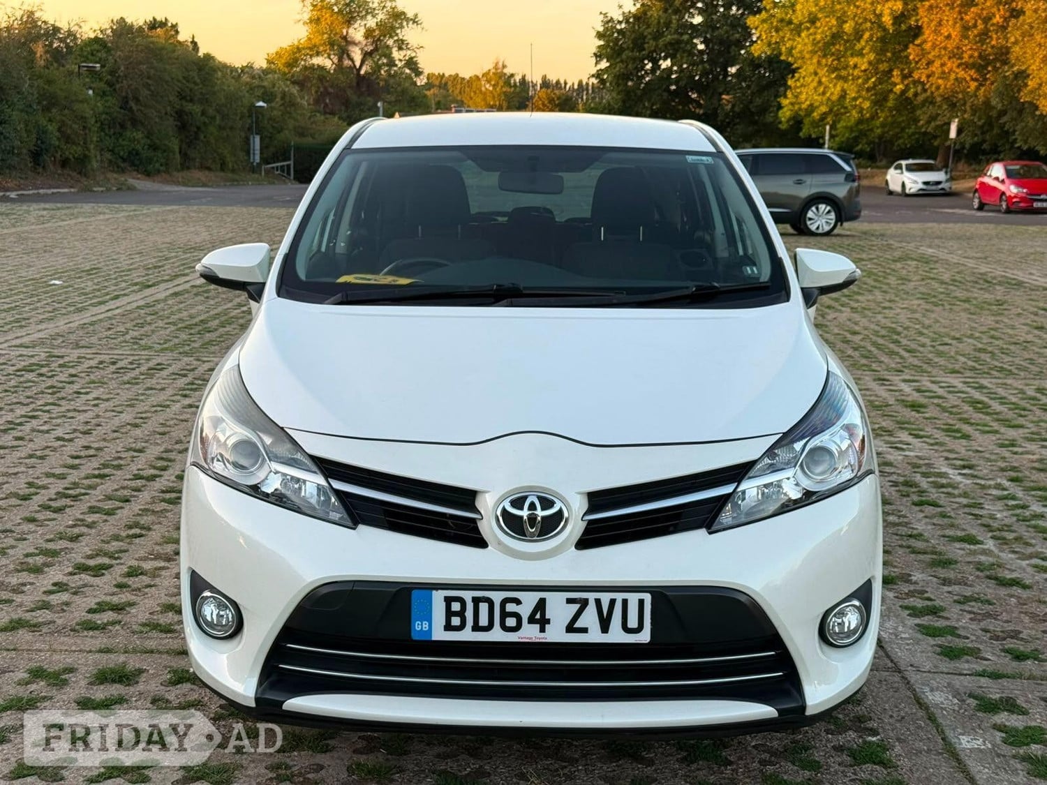 Toyota Verso 2014 - Cars in Swanley