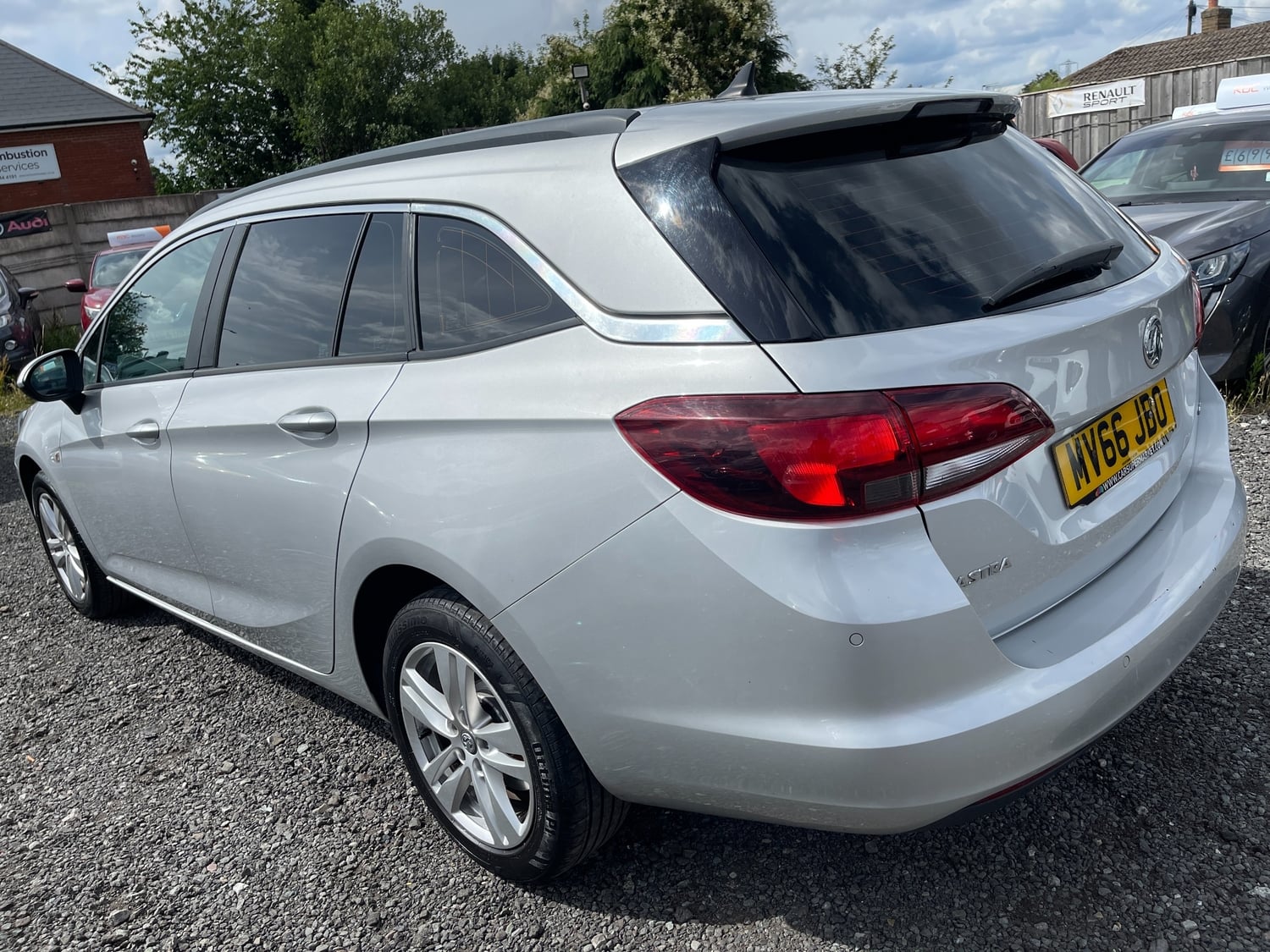 Vauxhall Astra 2017 - Cars
