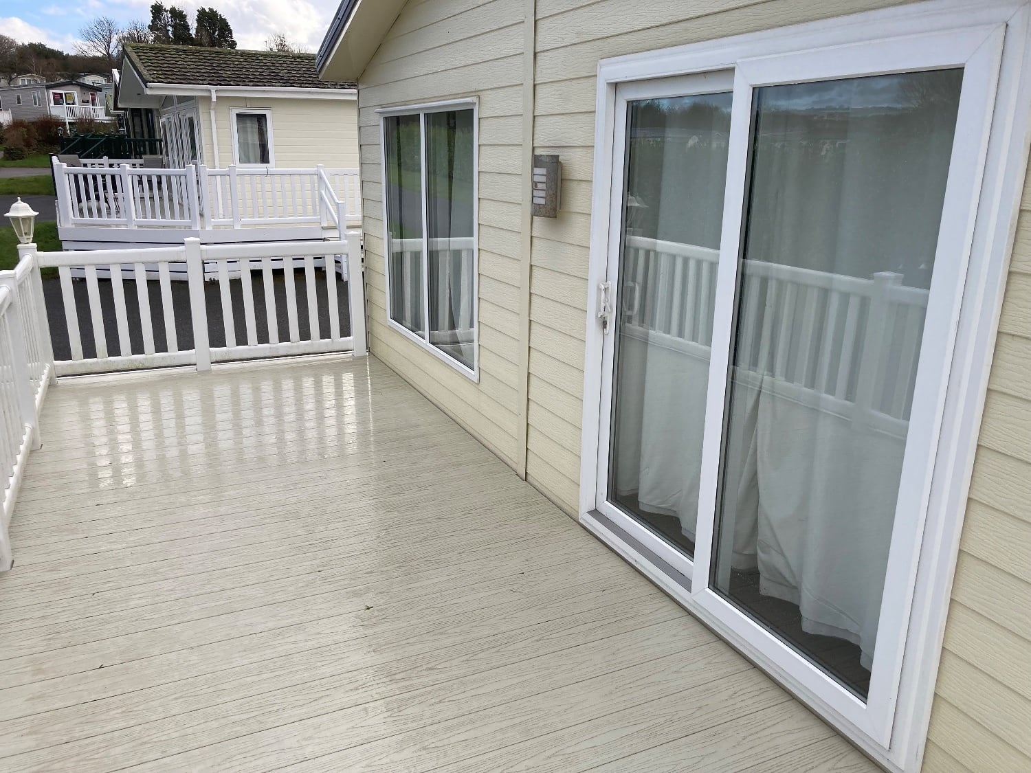 Absolutely stunning 3 bedroomed 2015 Delta Newbury lodge