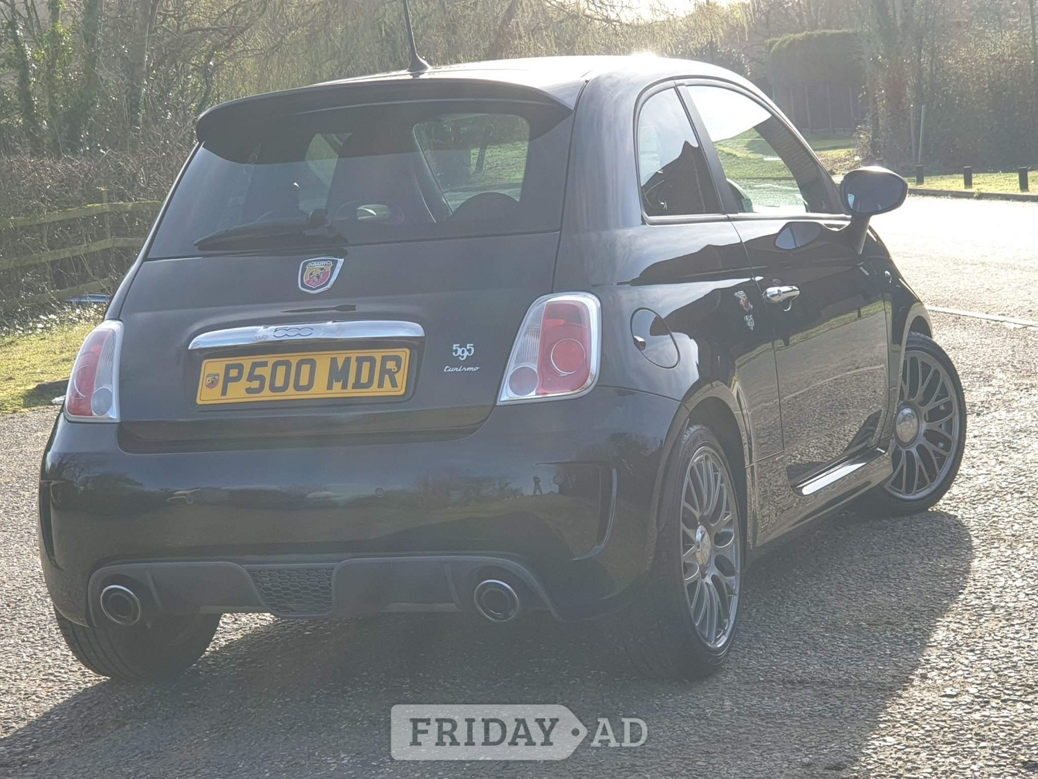 [ berth ]Abarth 595