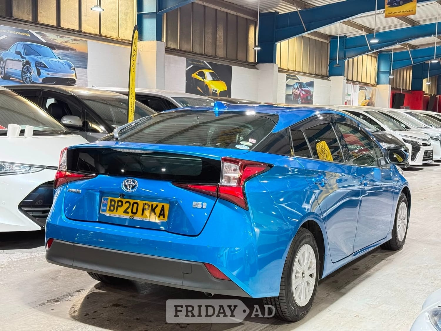 [ berth ]Toyota Prius