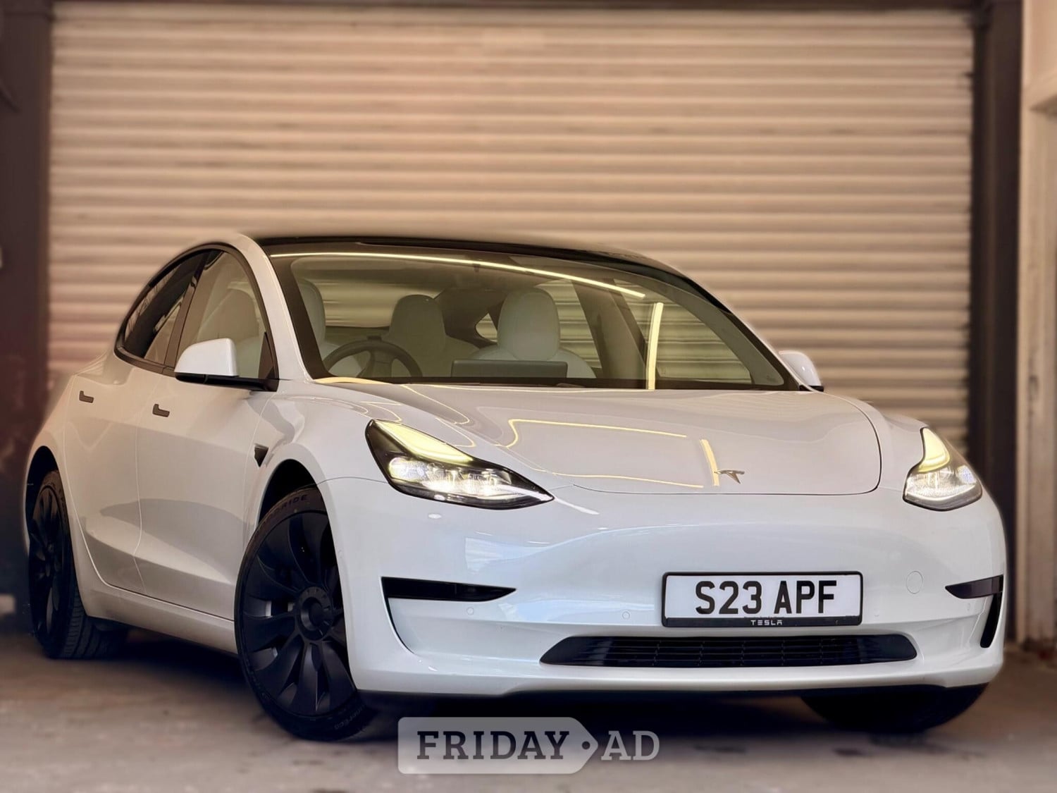 Tesla Model 3 2021 - Cars in Feltham
