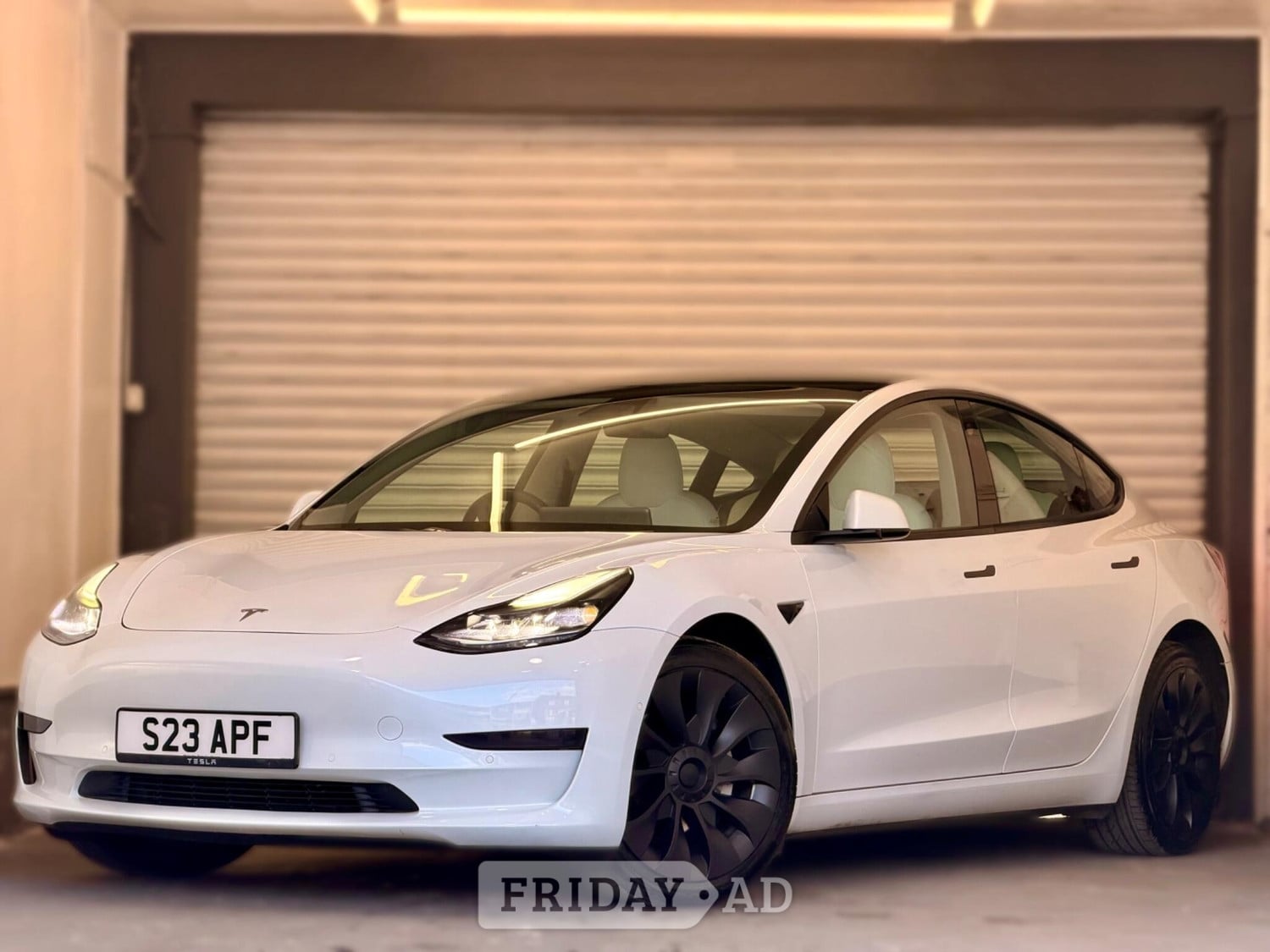 Tesla Model 3 2021 - Cars