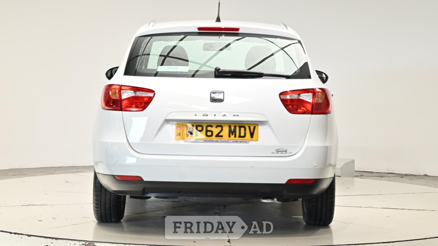 SEAT Ibiza 2013 - Cars