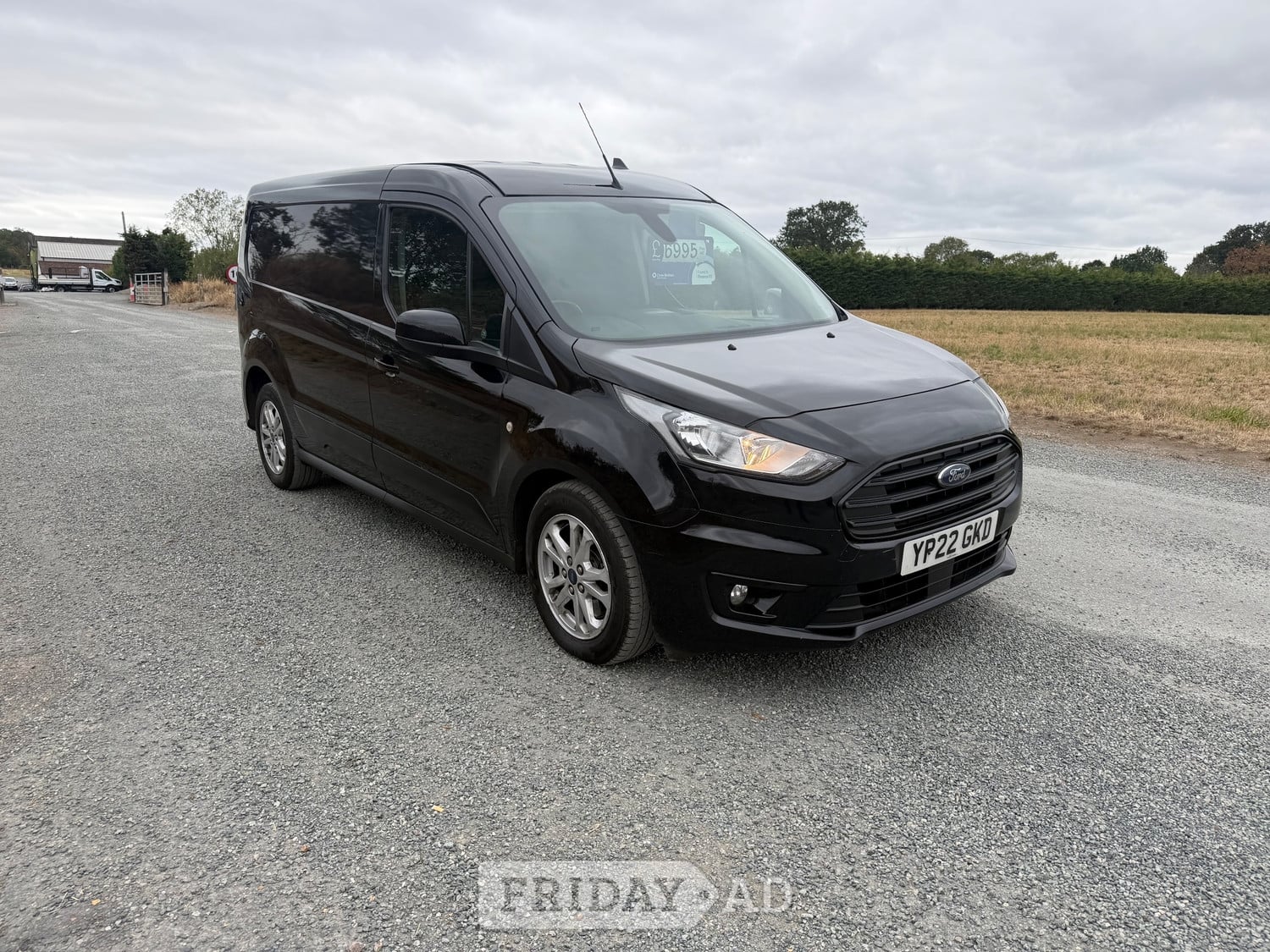 Ford Transit Connect 2022 in Romford