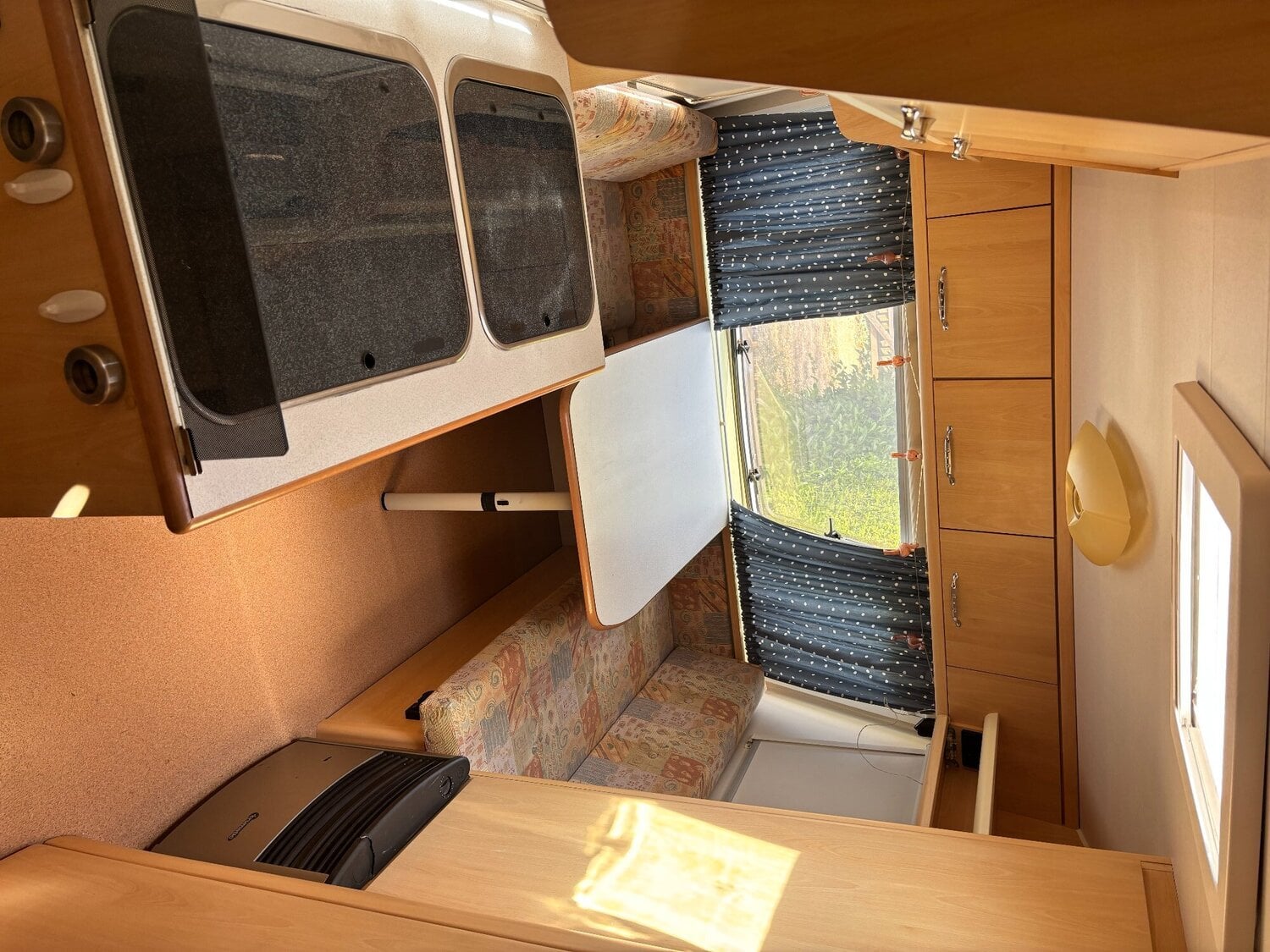 Lunar Chateau 450 2003 - Motorhomes & Caravans in Winchester
