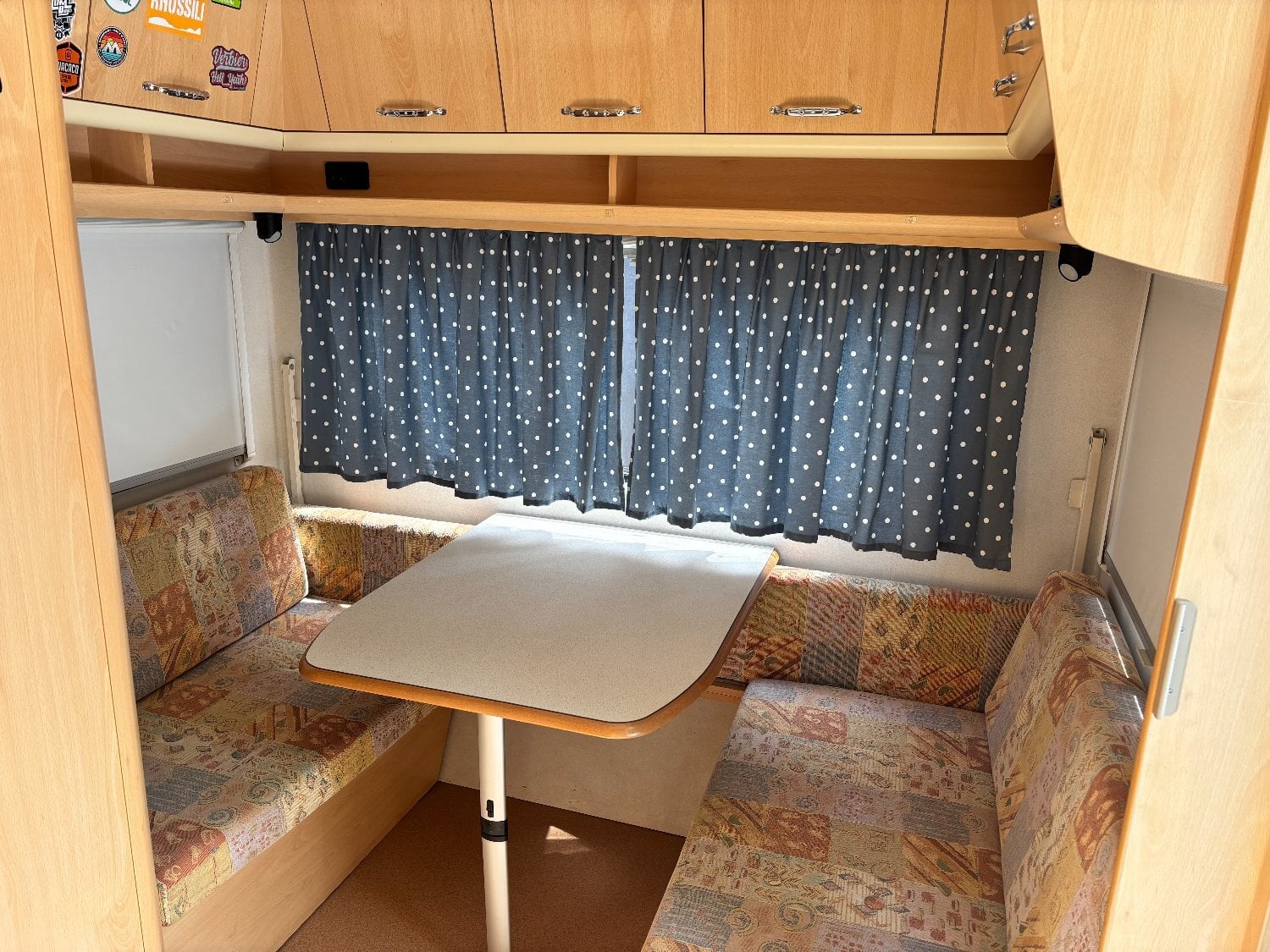 Lunar Chateau 450 2003 - Motorhomes & Caravans
