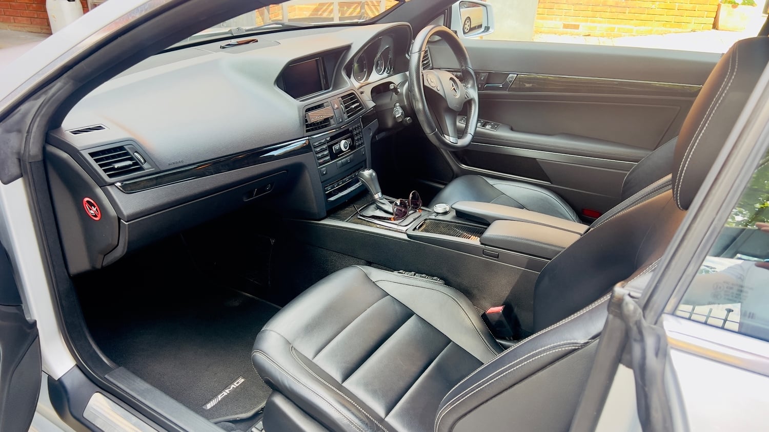 [ berth ]Mercedes-Benz E Class
