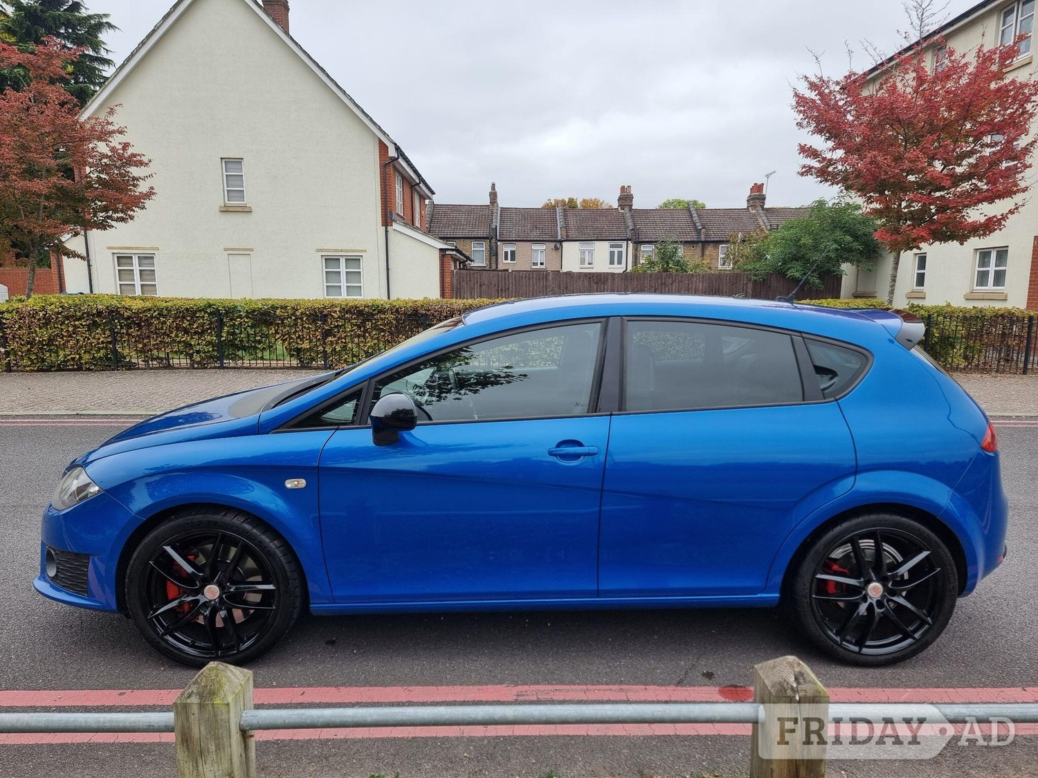 SEAT Leon 2011 - Cars