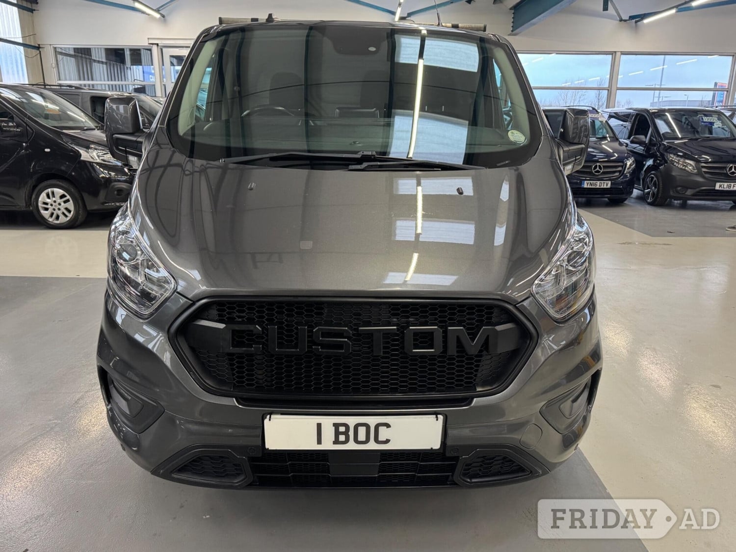 [ berth ]Ford Transit Custom
