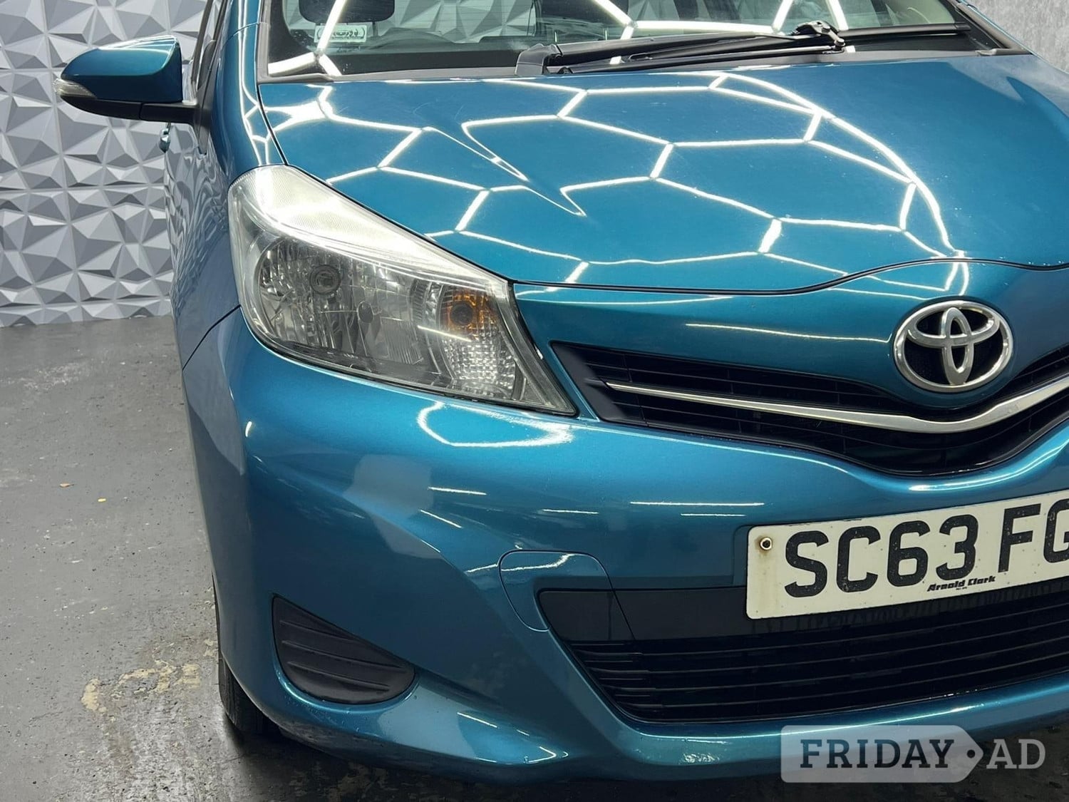 Toyota Yaris 2013 - Cars in Halifax