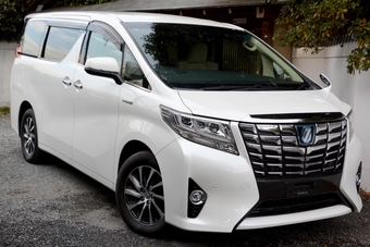 Toyota Alphard 2015