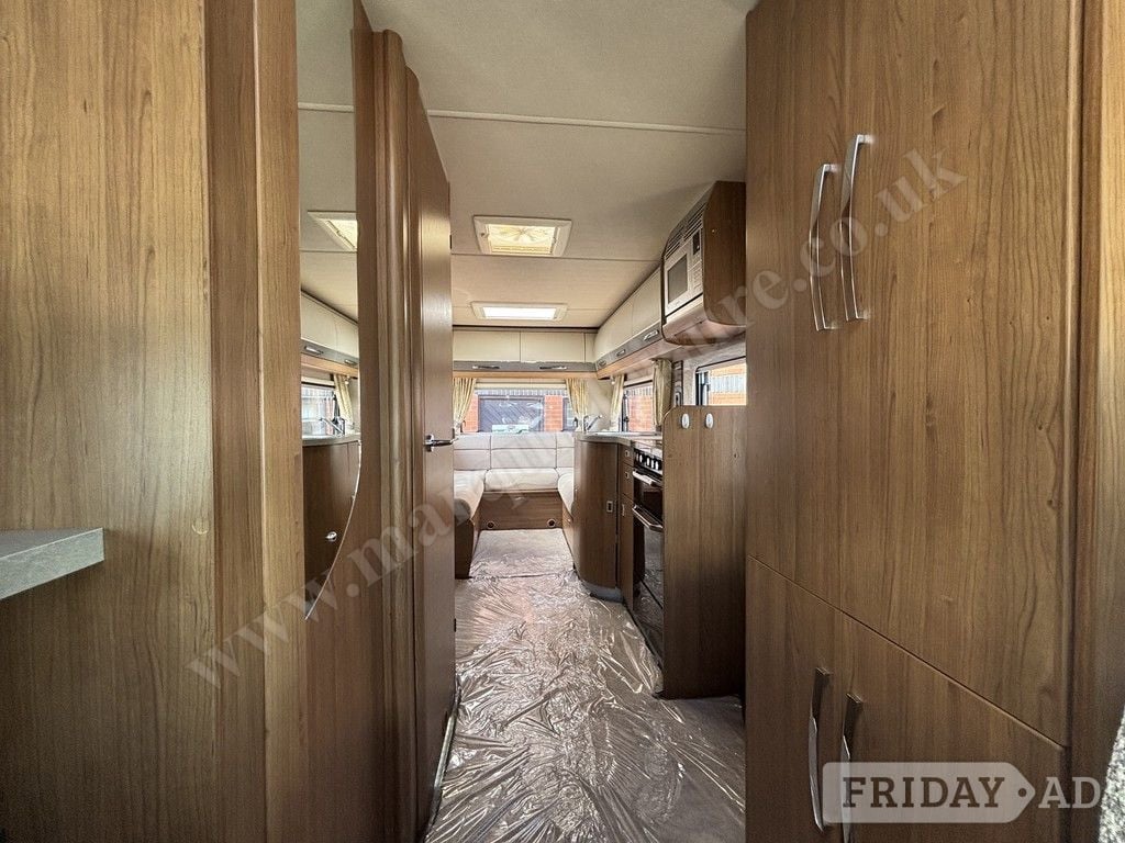 Auto-Trail Apache 634 2017 for sale - Motorhomes & Caravans in Northampton