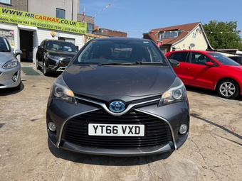 Toyota Yaris 2016