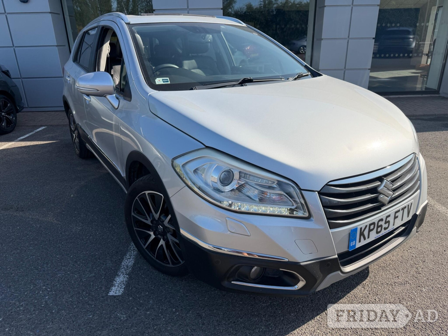 Suzuki SX4 2015 - Cars in Gillingham