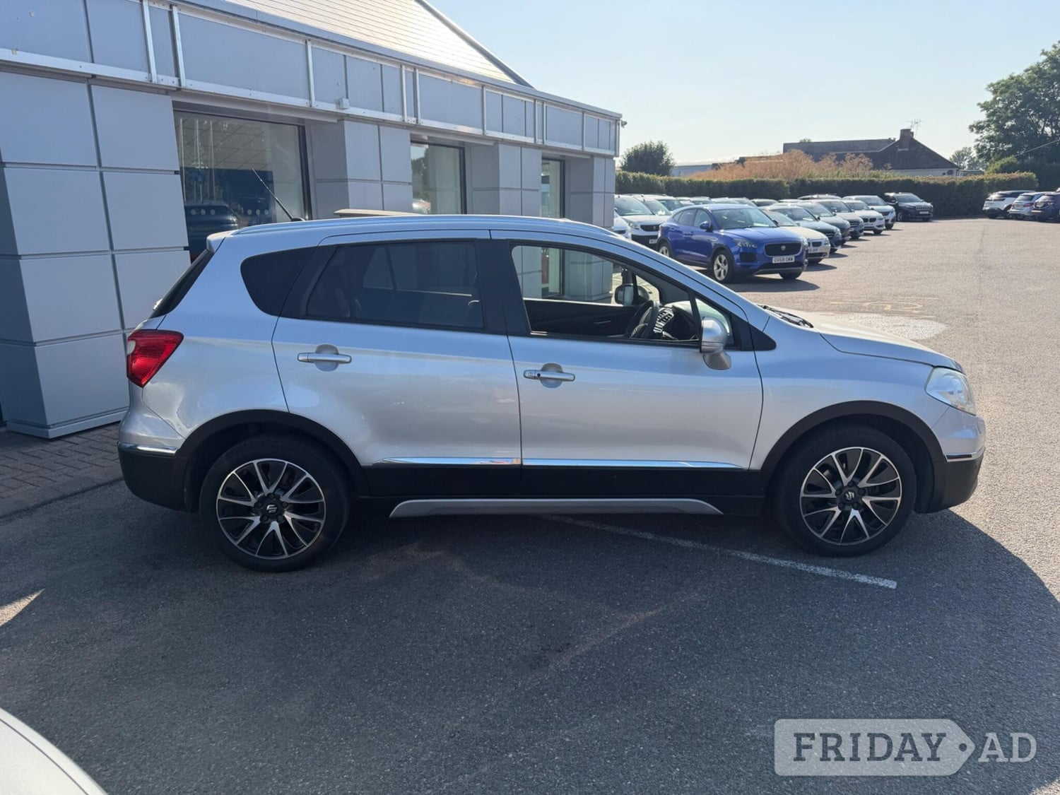 Suzuki SX4 2015 - Cars