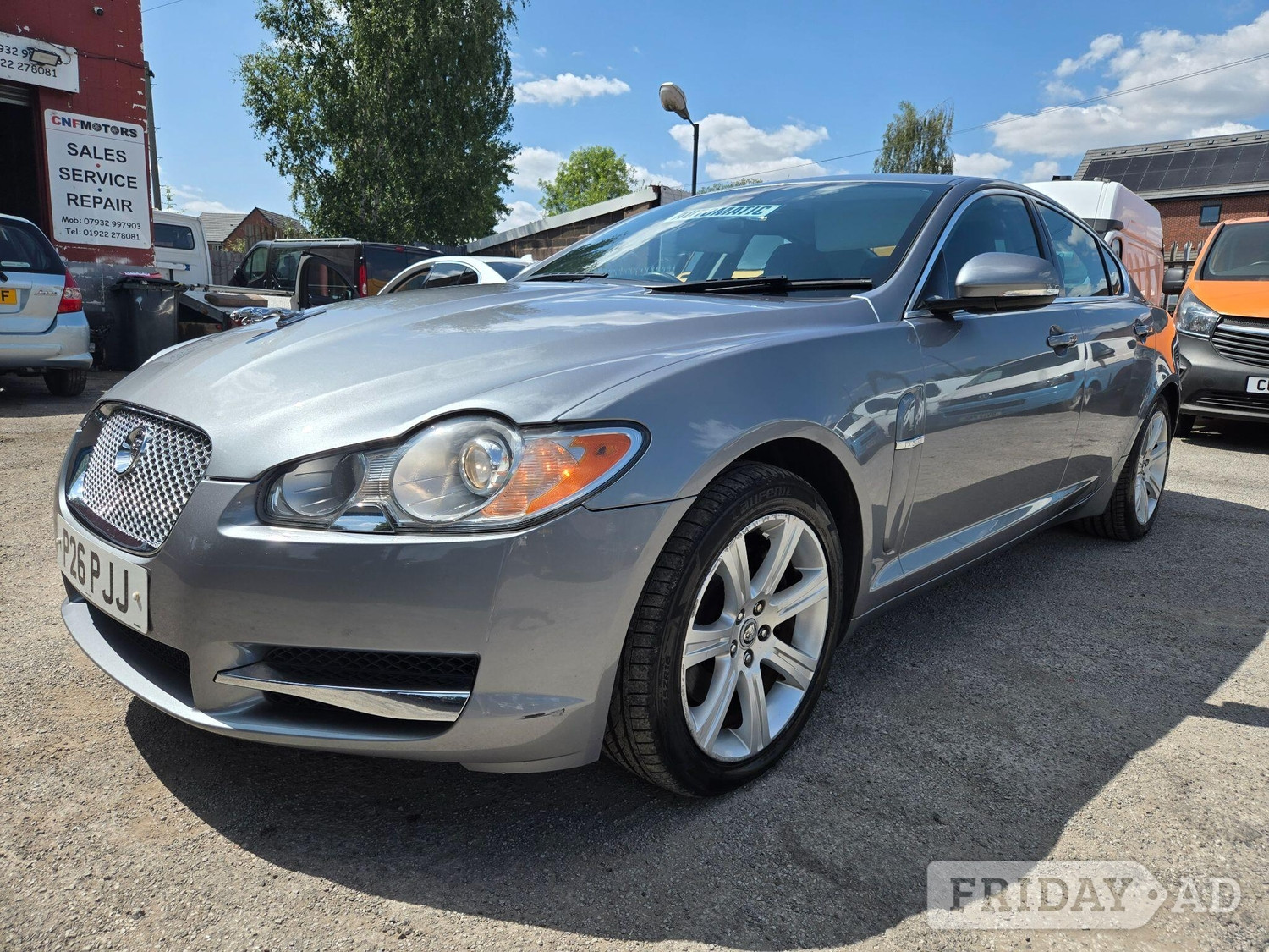[ berth ]Jaguar XF
