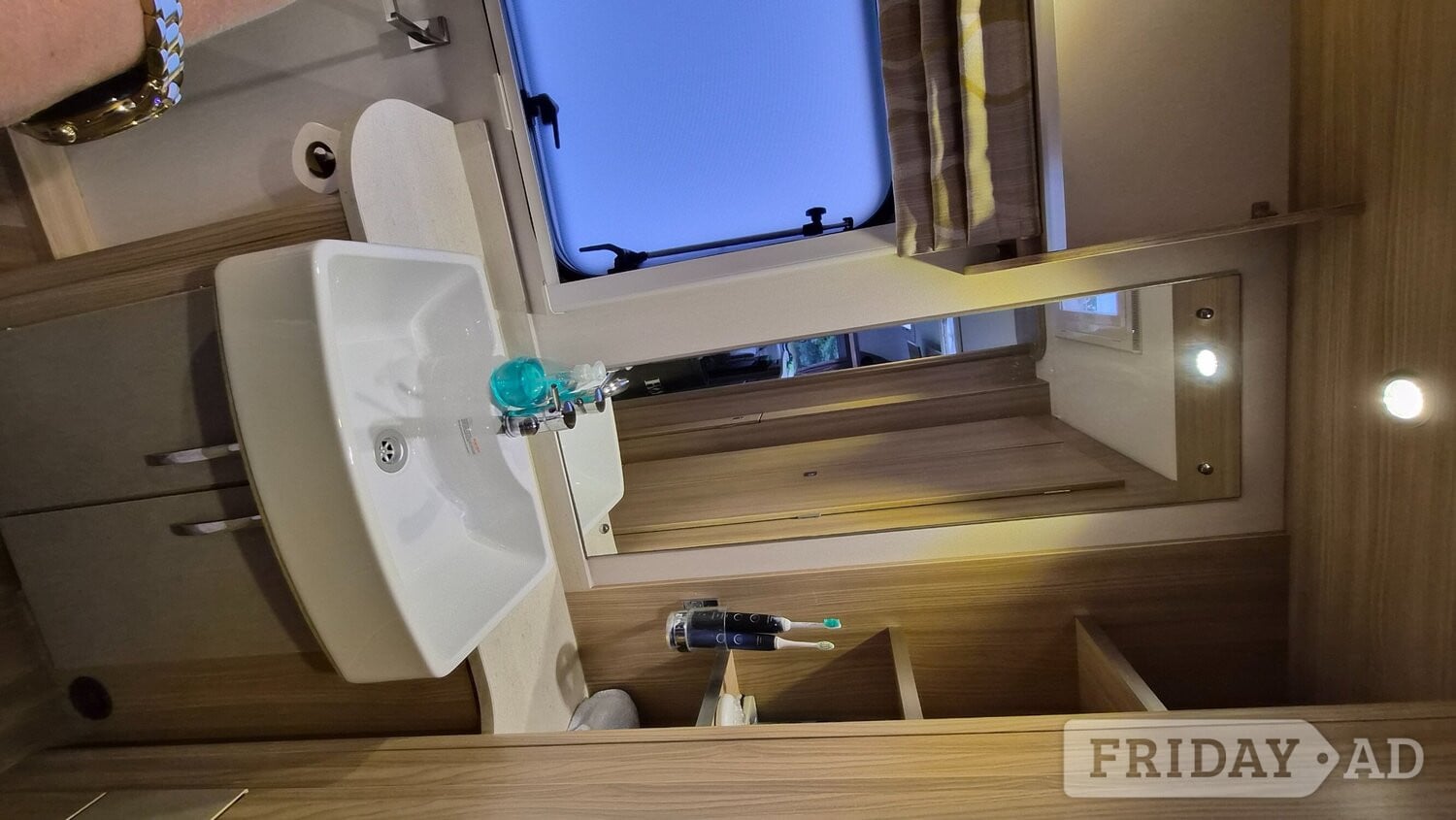Coachman Olympia  2016 - Motorhomes & Caravans