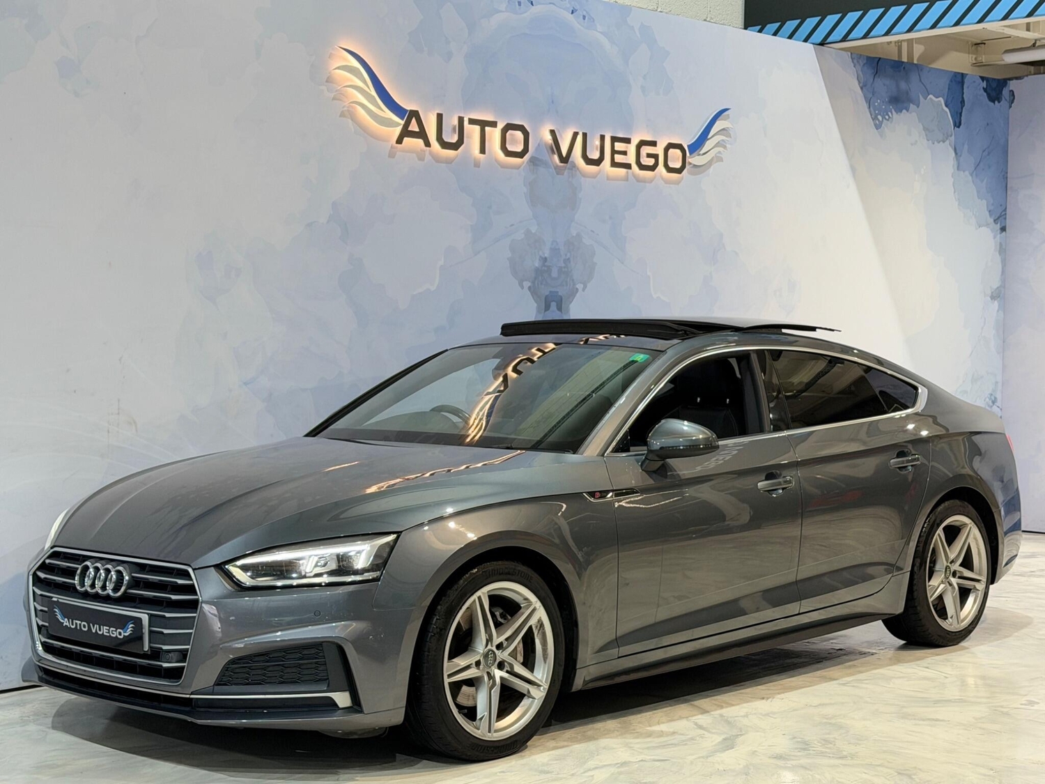 Audi A5 2017 - Cars in Uxbridge