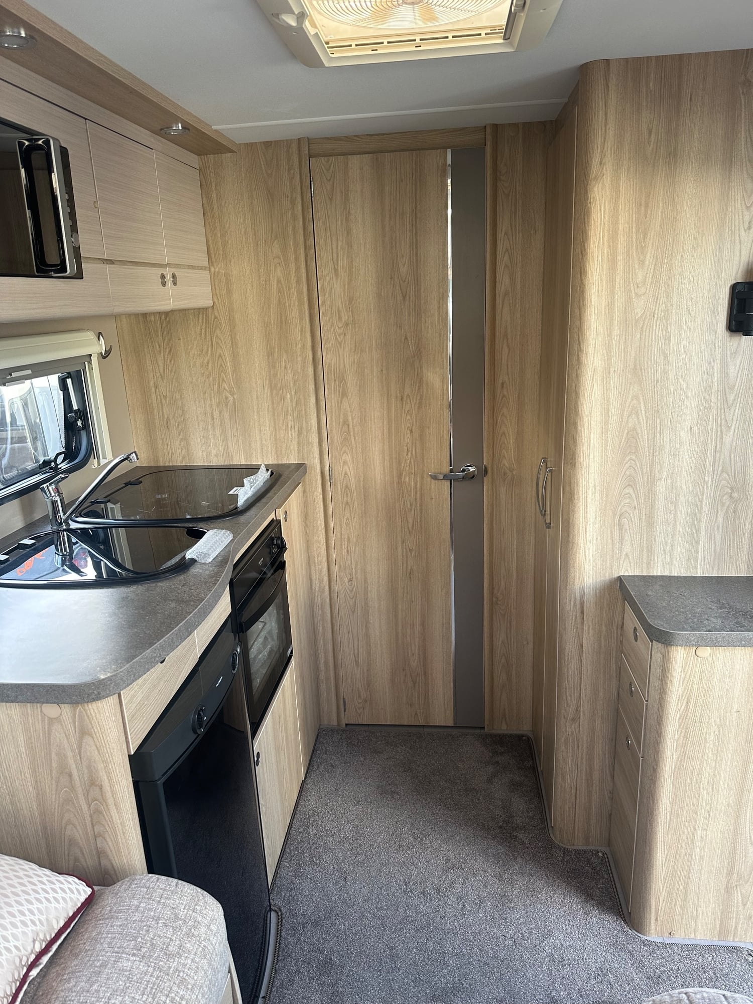 [ berth ]Elddis Majestic 105